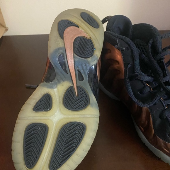 Nike Foamposite - Picture 3 of 6